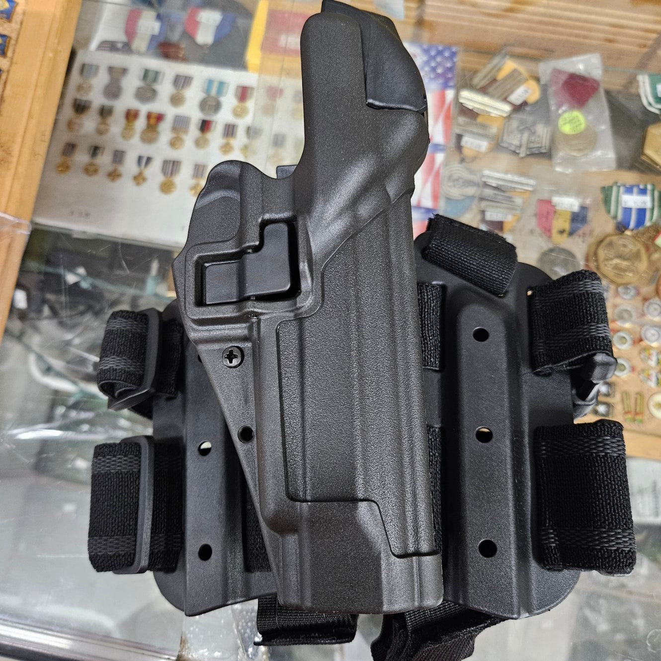 Blackhawk tactical serpa holster beretta 92/96/m9/m9a1 right hand