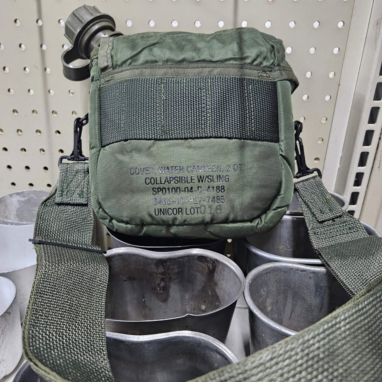 USGI 2qt canteen with cover and utility strap