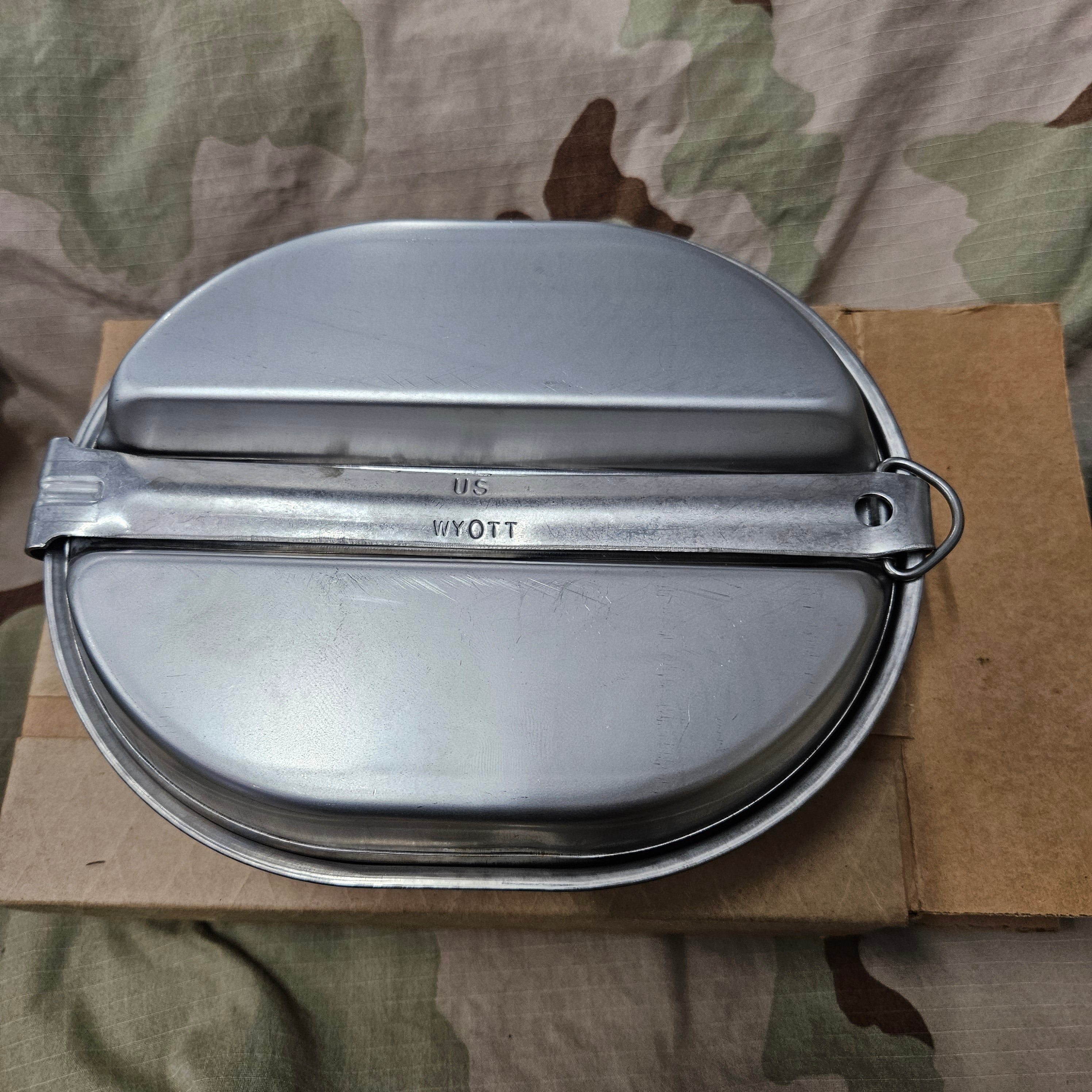 USGI Mess Kit Con Utensili In Acciaio Inox – Il Kit Da Campo Per Campeggiatori E Survivalisti