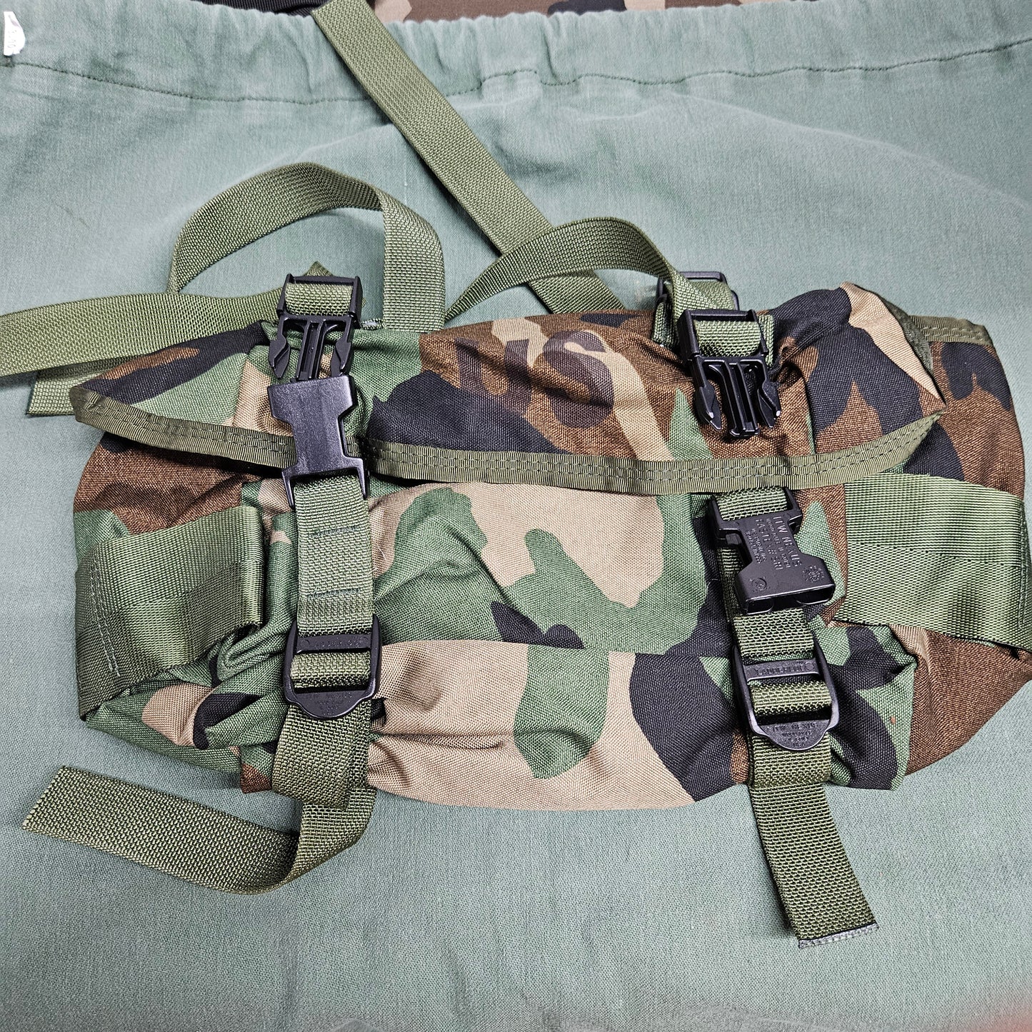 Woodland buttpack