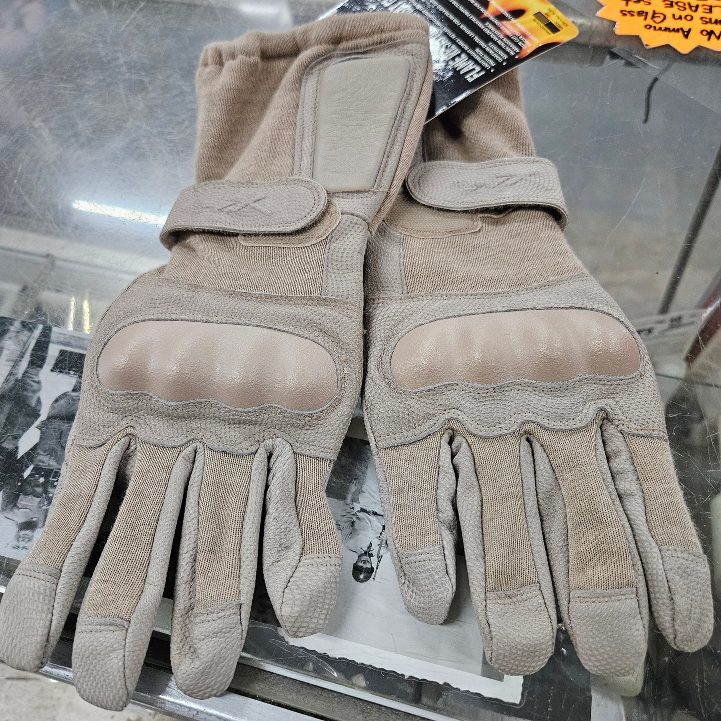 Wiley x tag-1 combat glove