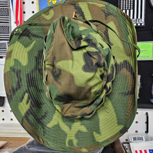 Original Vietnam jungle boonie